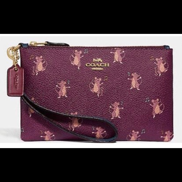 Coach Handbags - NWT Coach adorable RARE mouse wristlet